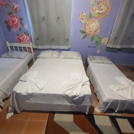 Quarto Rosas 2 A 5 Pessoas Centro Praia Do Pontal パラチ エクステリア 写真
